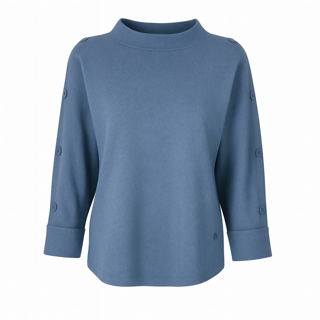 Plain knit with buttons on the hands