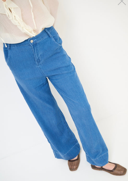 CBPA4022BLU
