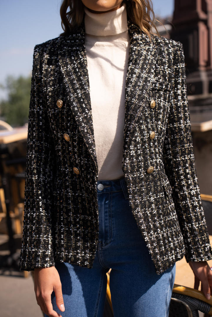 Fitted double breasted blazer with gold buttons ATTENTIF