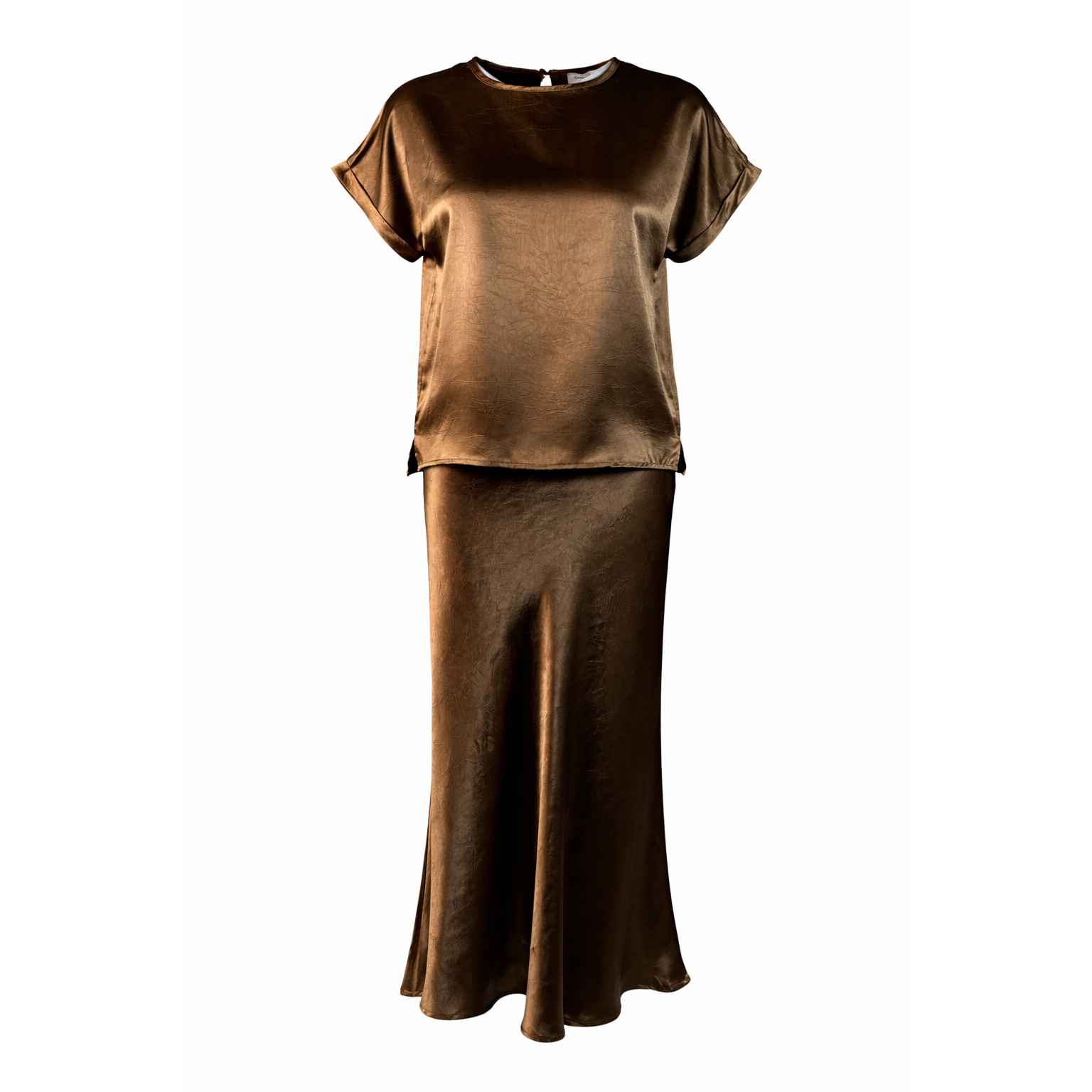 An elegant two-piece set LAMIAR