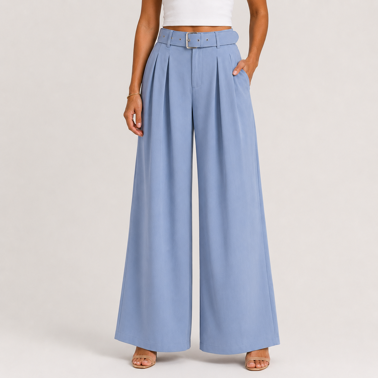 Pleated wide legs trousers with belt 