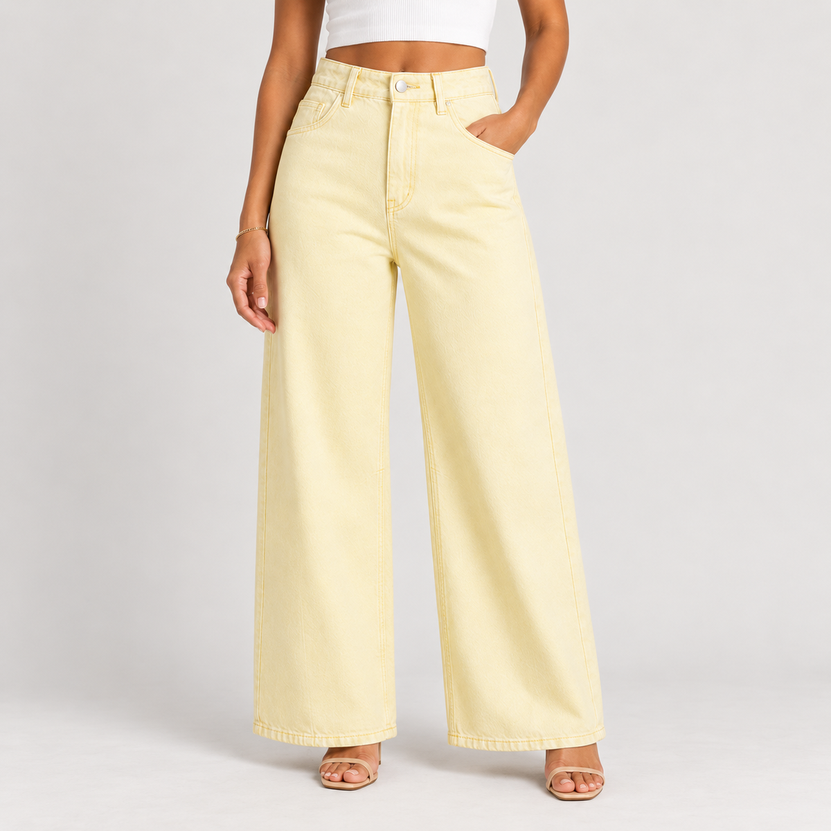 Balloon-Fit Yellow Jeans 