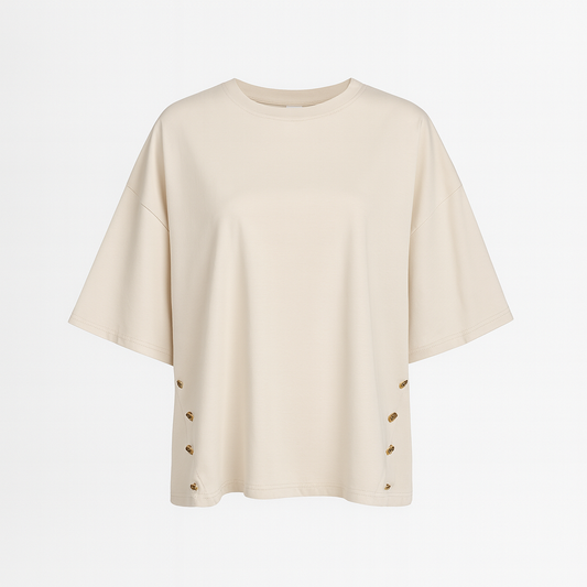 Oversized TSHIRT with gold buttons