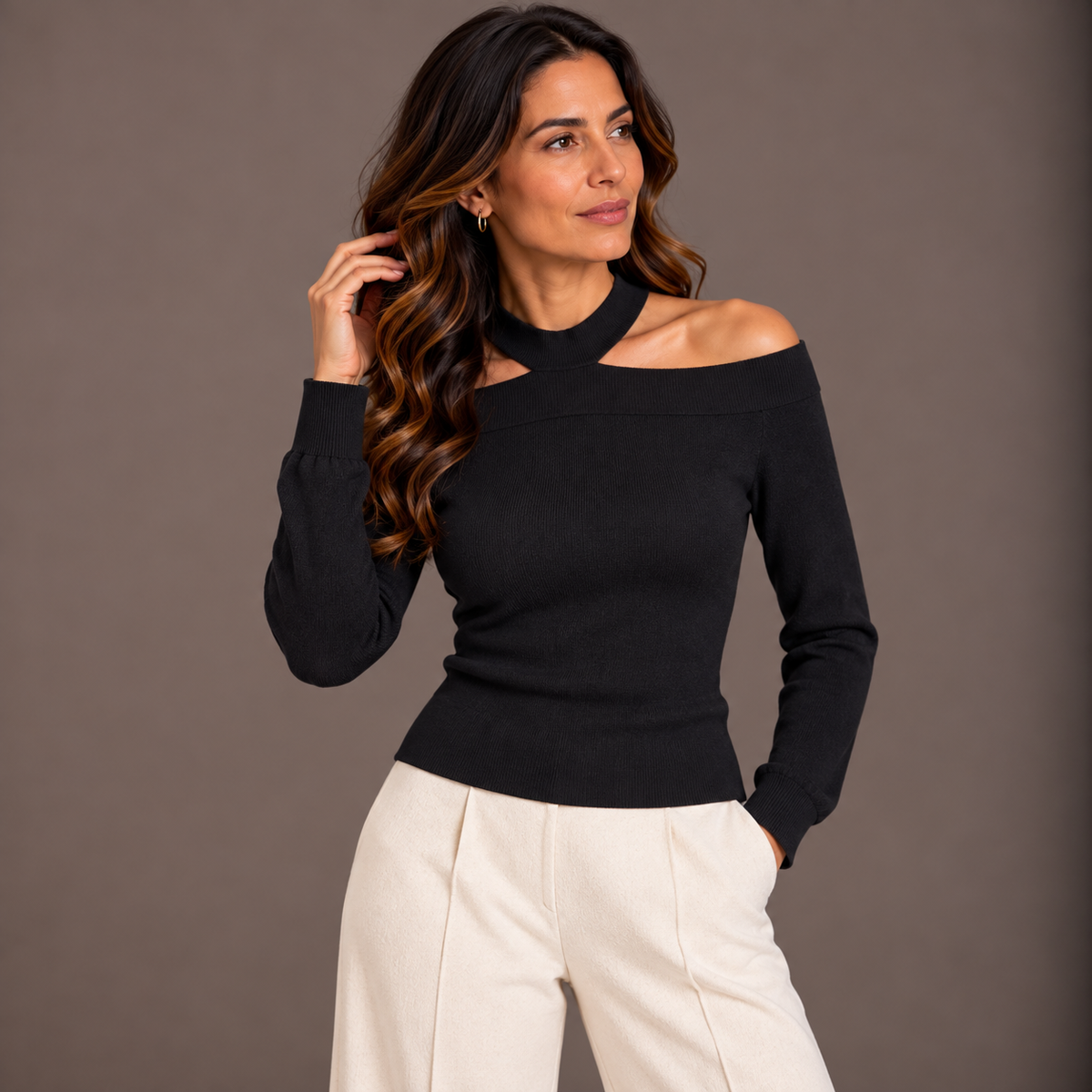 Casual Knit Top – Black & Beige