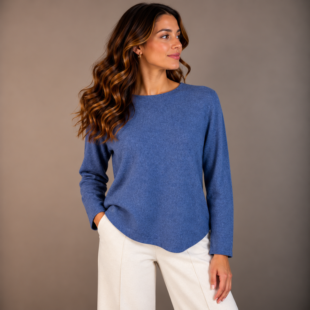 Round-Neck Knit – Winter Colors – alternate view 2