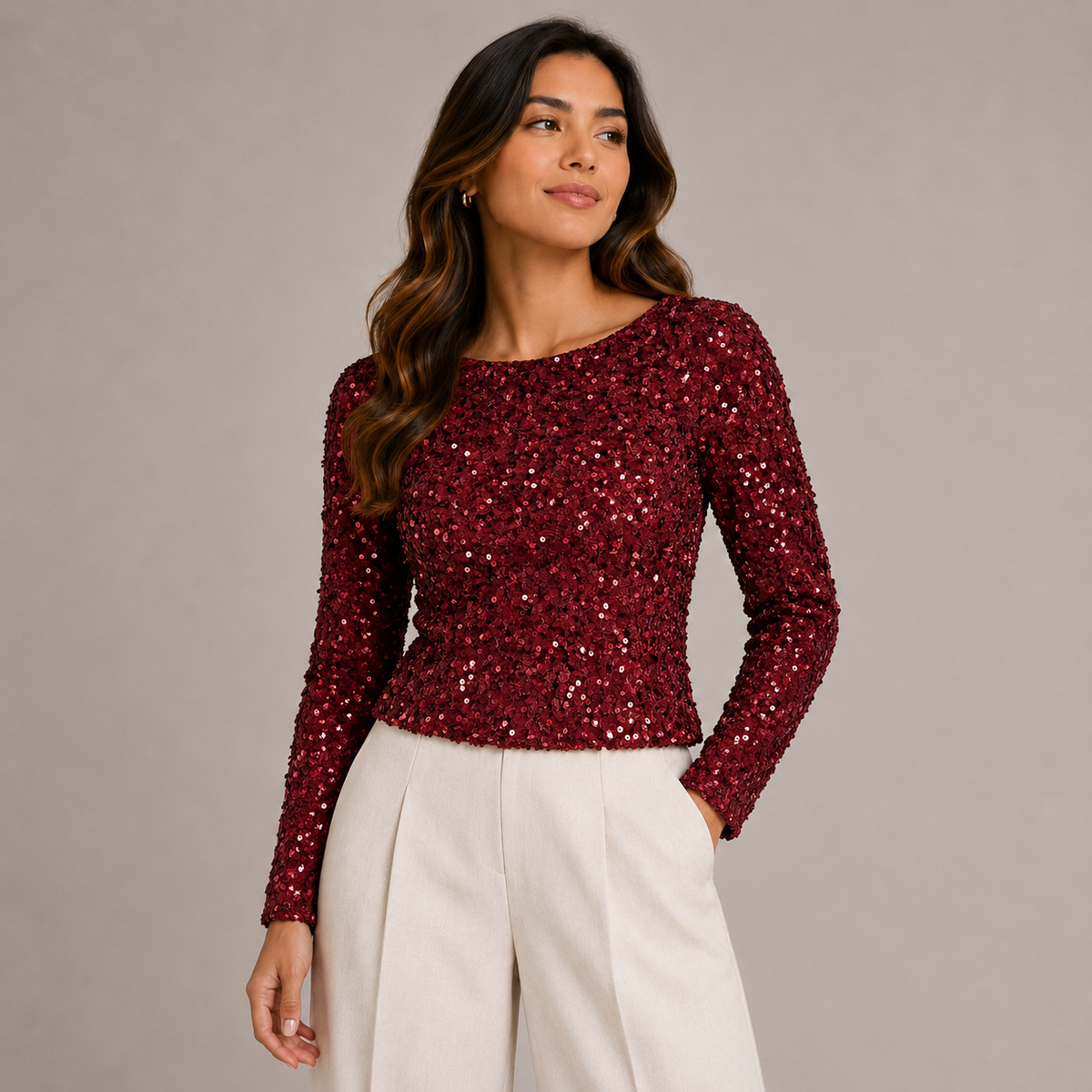 Sequined top with black bow on the neck 