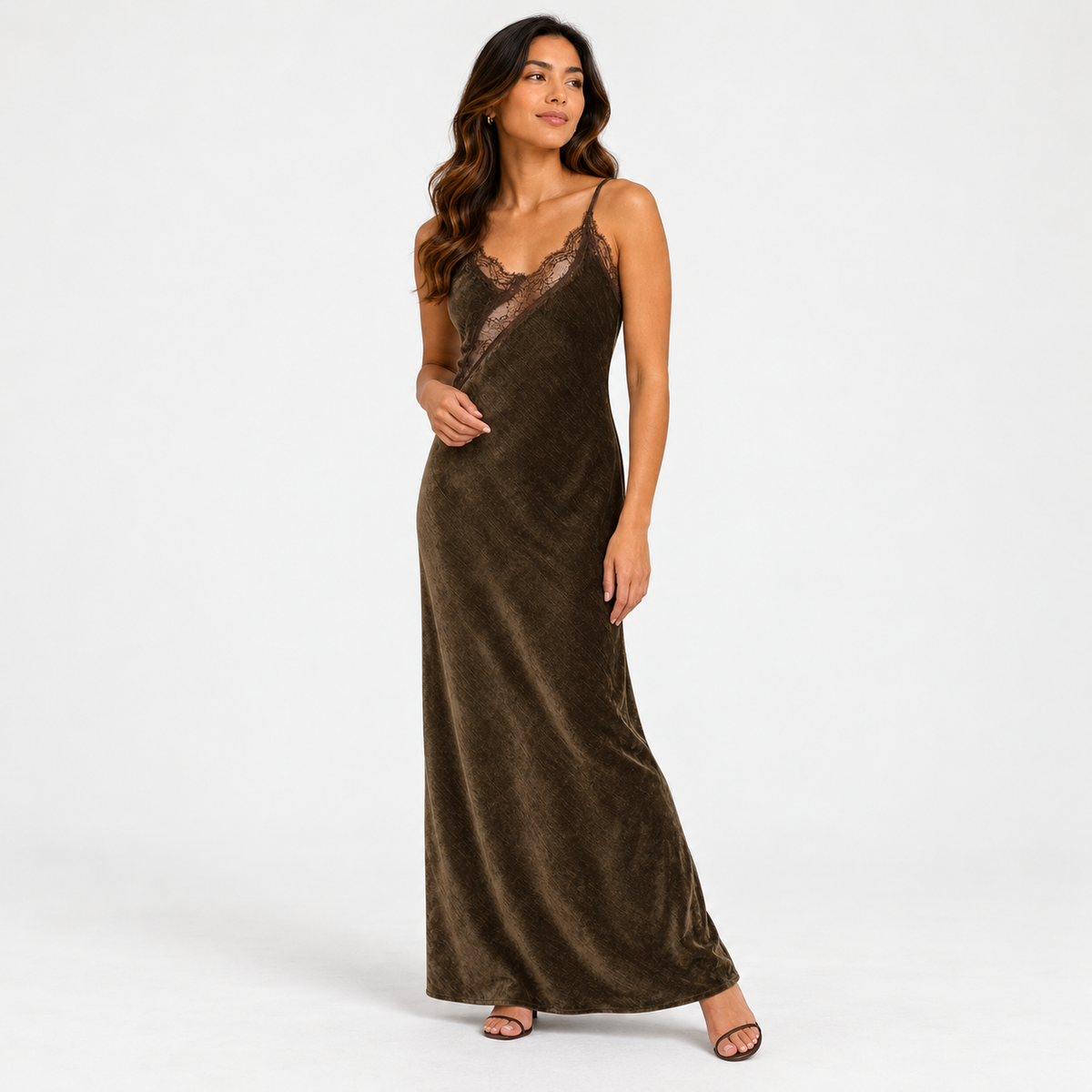 Velours and dentelle dress 
