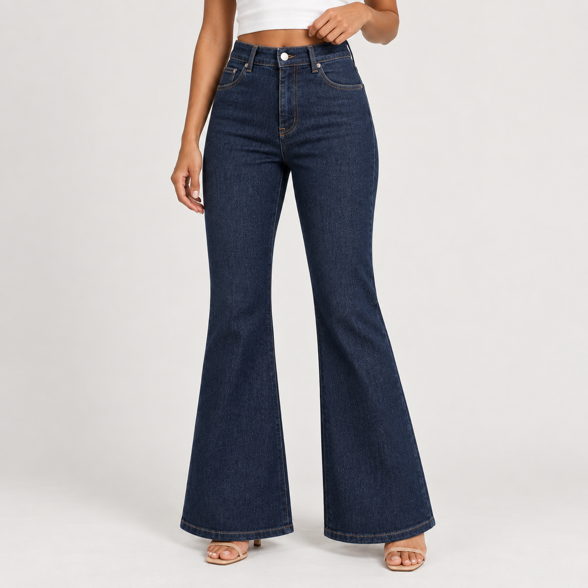 Wide-Leg Boyfriend Jeans 