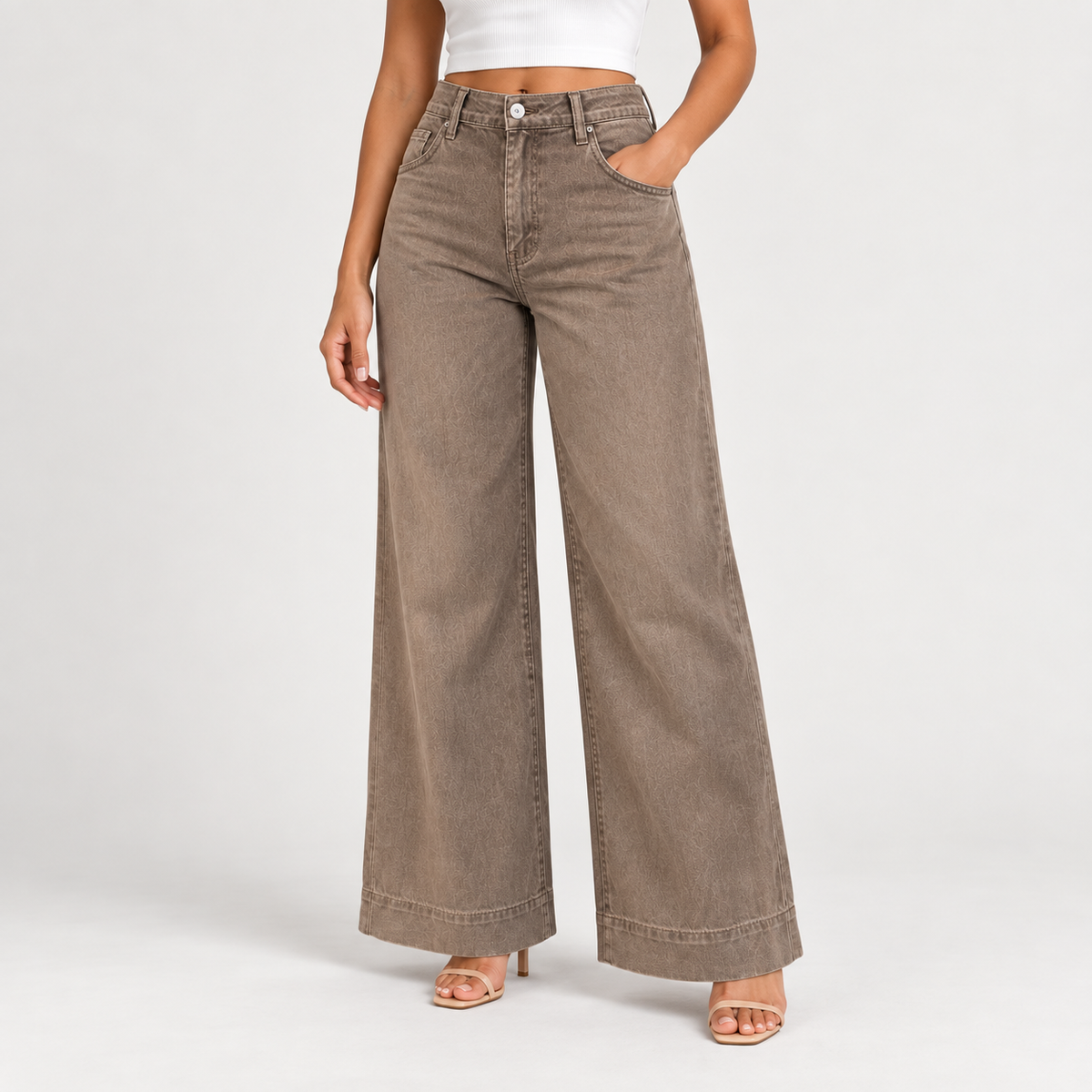 Wide-Leg Brown Jeans 