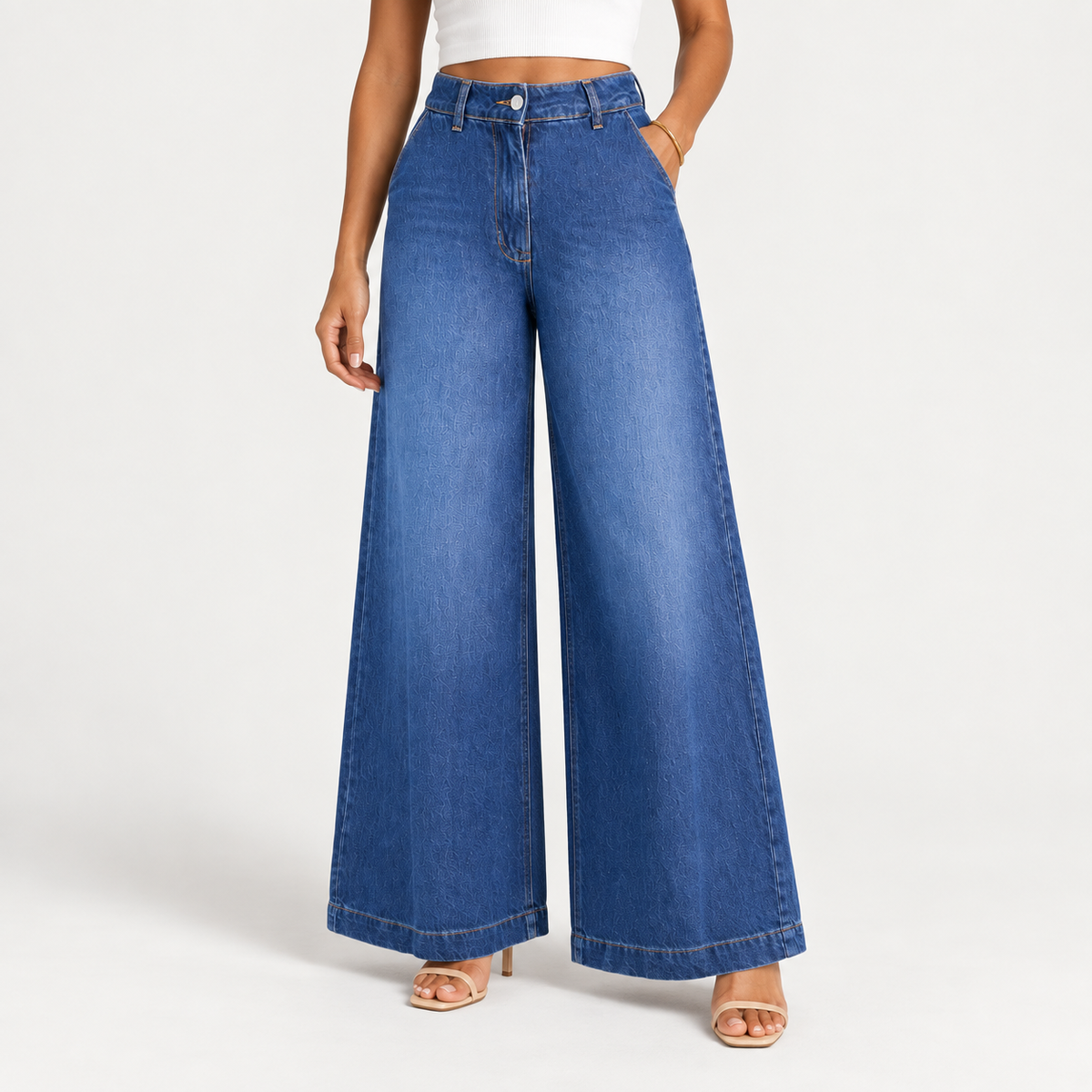 Wide-leg cropped jeans in Blue